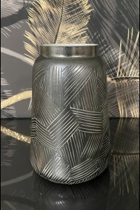 ETCHED BRONZE VASE [7585571]